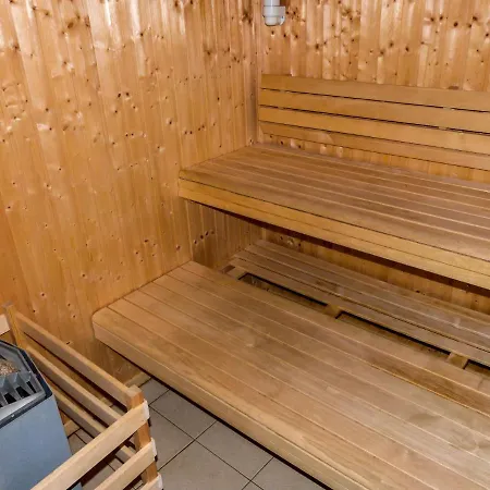 Appartamento T2 4-6 Pax By Interhome *